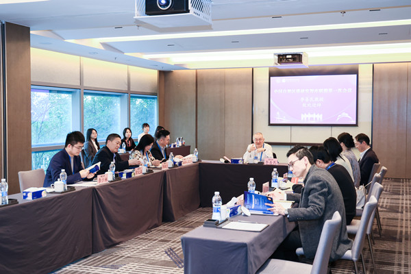 小组会集体.jpg
